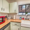 Отель Pet-friendly Munds Park Cabin w/ Hot Tub & Patio, фото 4