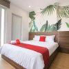 Отель RedDoorz Plus @ Tran Quang Khai street, фото 15