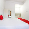Отель RedDoorz Syariah @ Griya Izzara Guest House, фото 6