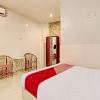 Отель OYO 90155 Landuh Merta Residence, фото 4