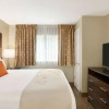 Отель Hawthorn Suites By Wyndham Columbus Fort Benning, фото 9