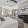 Отель Luxurious Condo With Private Ocean Views Directly On Seven Mile Beach 3 Bedroom Condo by Redawning, фото 2
