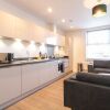 Отель Luxurious Apartment -nec BHX Solihull, фото 7