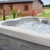 Отель Luxury Boutique Style Lodge With hot tub, фото 17