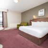 Отель Leonardo Hotel Galway - Formerly Jurys Inn, фото 2