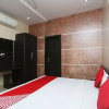 Отель OYO 8869 Hotel-a-firoza, фото 13