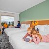 Отель Holiday Inn Express And Suites Queenstown, an IHG Hotel, фото 2