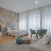 Отель Liiiving - Downtown Luxury Apartment 2R, фото 7