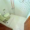 Отель SPOT ON 91343 Kartika Guest House Syariah, фото 8