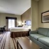 Отель Holiday Inn Express Hotel & Suites Natchez South, an IHG Hotel, фото 4