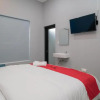 Отель RedDoorz near Sindu Kusuma Edupark 3, фото 12