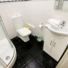 Отель Large Glasgow South Family Home - Free Parking, фото 7
