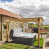 Отель Host Stay The Hayloft, фото 11