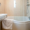 Отель Bright City Centre Flat With Sea 2 Mins Away, фото 9