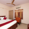 Отель OYO 10293 Rajmahal Comforts, фото 6