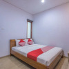 Отель Oyo 1496 Weleri 07, фото 21