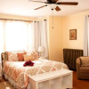 Отель Candlebay Inn, фото 3