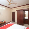 Отель Oyo 2490 Sr Pradeep Park, фото 4