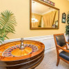 Отель Tropical Lakeview Condo w. Vegas Game Room - 1014, фото 17