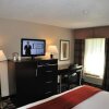 Отель Holiday Inn Express W 40 Whitebridge Rd(Ex.Baymont Inn And Suites Nashville West), фото 4