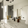 Отель Roxane Rhinestone by AvantStay Stunning Townhouse in Great Location in Nashville, фото 8