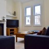 Отель Spacious 2 Bedroom in Battersea, фото 17