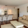 Отель Corrin - Chic 1 Bedroom Apartment, фото 7