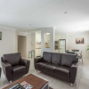 Отель Annand Mews Serviced Apartments, фото 4