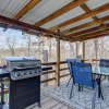Отель Lakefront Rogers Retreat w/ Grill & Spacious Deck, фото 11
