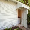Отель Greenhouse Cottage - Central Location, фото 14