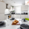 Отель Newbuild 4bed - City Centre - Free secure parking! By Hinkley Homes Short Lets & Serviced Accommodat, фото 5