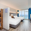 Отель Holiday Inn Express & Suites Panama City Beach - Beachfront, an IHG Hotel, фото 7