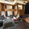 Отель Revolver ApartHotel, фото 1
