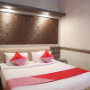 Отель OYO 742 Mona Plaza Hotel, фото 3