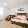 Отель Apartments Ivanovic - Studio With Balcony and sea View, фото 21