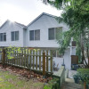 Отель Lake Oswego Home w/ Deck 9 Mi to Downtown Portland, фото 16
