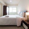 Отель 2 BR Best in Kelapa Gading Sherwood Apartment By Travelio, фото 5