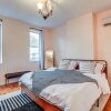 Отель Comfy Bayonne Townhome ~ 11 Mi to NYC Attractions, фото 2