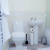 Отель Beautiful two Bedrooms Ensuite Apartment, фото 5