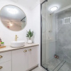 Отель Beautiful Fresh Large 2BR 2Bath Apt, фото 5