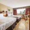 Отель Travelodge Edmonton East, фото 16