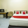 Отель SPOT ON 90137 Casavilla Hotel Pudu, фото 31