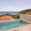 Отель Mani Luxury Suites and Studios in Gytheio with Private Pools, фото 16