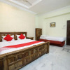 Отель OYO 14817 Aditya's Velvet Heritage, фото 2