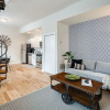 Отель Great Location-steps to Rittenhouse 2 BED 1 Bath, фото 2