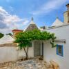 Отель Typical Trullo with Conical Roof in Excellent Area near Sea, фото 1