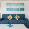 Отель La Vista Beach Resort в Симпсон-Бее