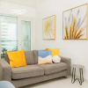 Отель Bright And Stylish 1BHK Apartment, фото 2