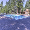 Отель Convenient Kings Beach Condo: 1 Mi to Lake Tahoe!, фото 14