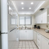 Отель Ocean View With a Beachfront Pool at Ocean Trillium Condo 403, фото 16
